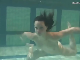 Roxalana Swims Like A Wave But Underwater